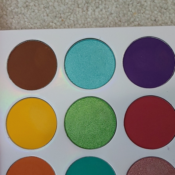 JUVIA'S PLACE MAKEUP BUNDLE FOR SALE - Picture 6 of 6